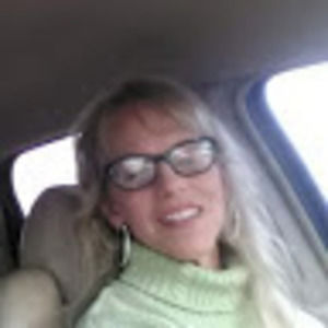 Meet your Posher, Stacy ann